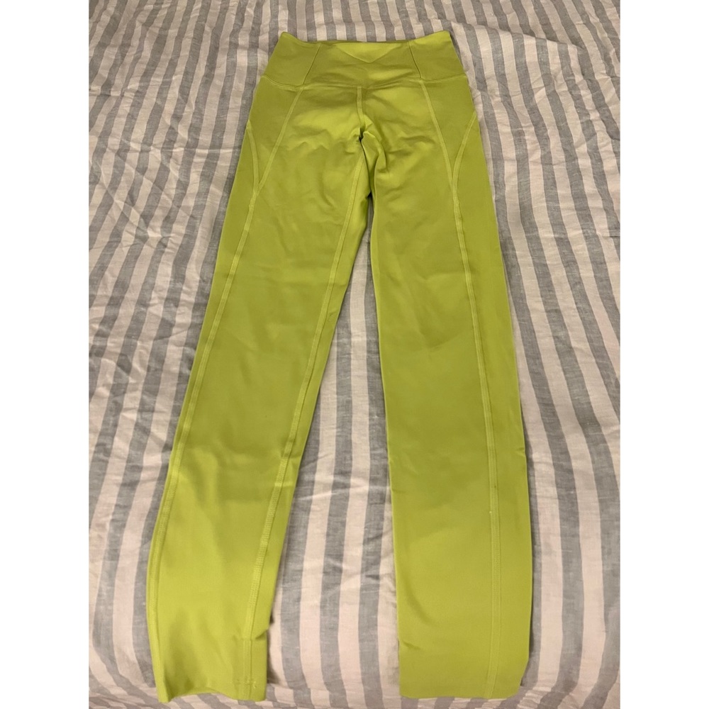 Girlfriend Collective Compressive High-Rise Legging - Lime